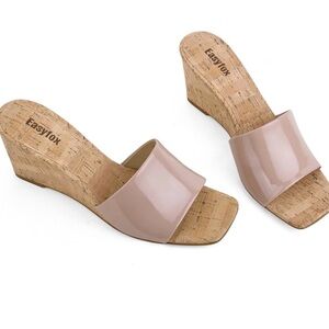 NWT Open Toe Wedge Heels Women’s Square Toe Wedge Sandals Wood Grain, Sz 9.5